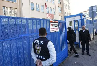 Okullarda güvenlikte yeni dönem: Randevu ve forma zorunluluğu