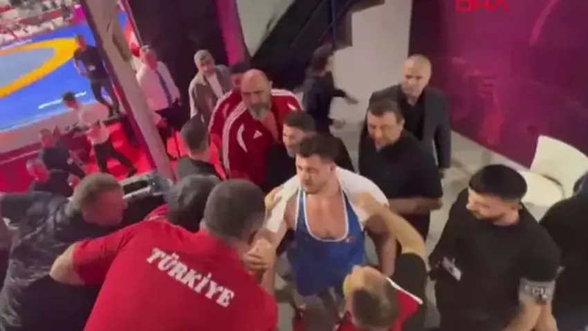 Rıza Kayaalp altın madalya için finale çıkıyor: Yarın aslanlar gibi rekoru kıracağız haberinin görseli