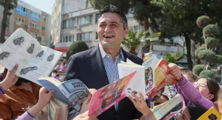 Aliağa’dan 23 Nisan’a özel çocuk kitabı armağanı