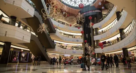 AVM girişleri ücretli mi oluyor?