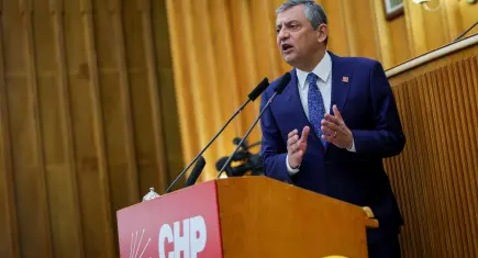 CHP Genel Başkanı Özel: Ara seçimi ilan edin, 55 milletvekilinin istifasını getirmeyen namerttir