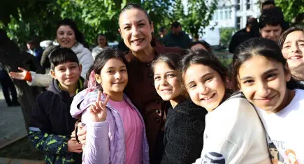 Efes Selçuk’ta 23 Nisan coşkusu