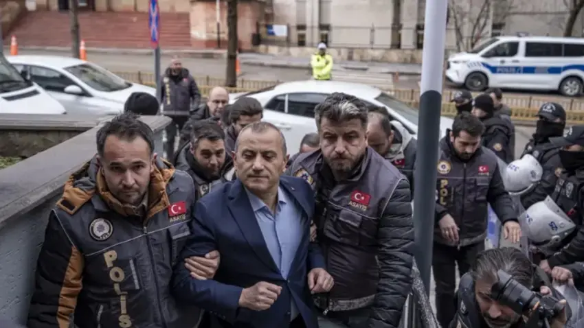 Eski Tunceli Valisi Tuncay Sonel tutuklandı haberinin görseli