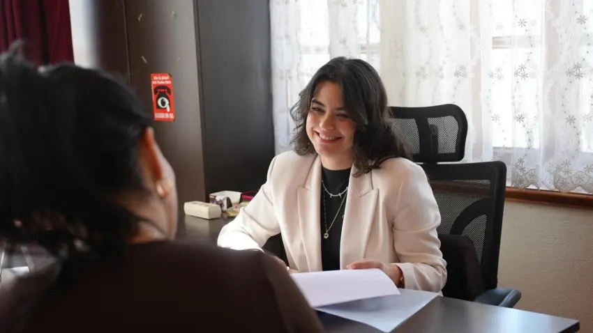 Seferihisar’da ücretsiz hukuki destek sürüyor