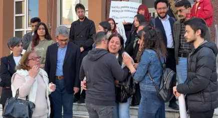 Zeren Ertaş davasında 5 sanık beraat etti, acılı anne mahkemede fenalaştı