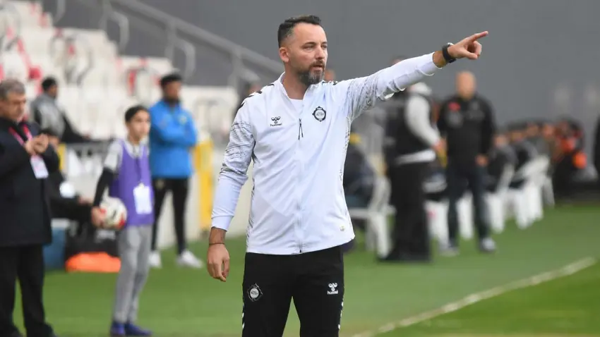 Altay Teknik Direktörü Karagöz: İmkansız denileni başardık haberinin görseli