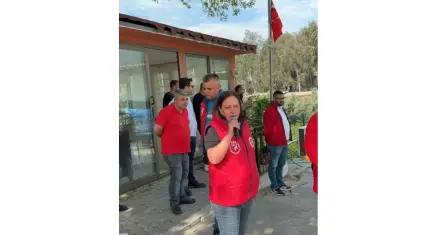 Başkan Ünsal’a protokol ziyaretinde 'maaş' protestosu