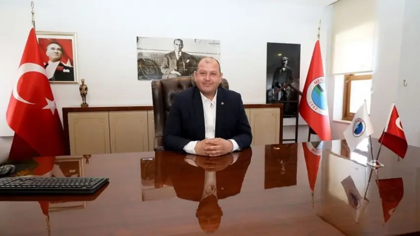 ilkay &ccedil;i&ccedil;ek