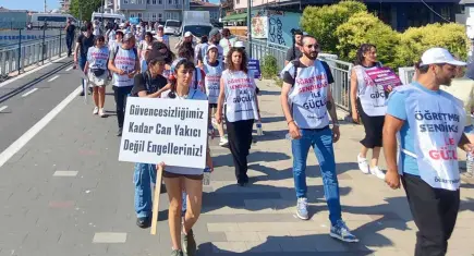 Özel sektör öğretmenlerinden çağrı: Aydınlık bir yarın için birlikte yürüyoruz