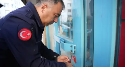 Torbalı’da zabıta denetimlerinde mühürleme kararı