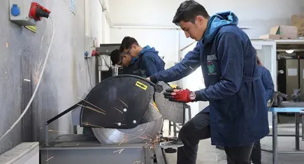 Türkiye’de çocuk işçiliği alarm veriyor: Son 13 yılda en az 852 çocuk hayatını kaybetti