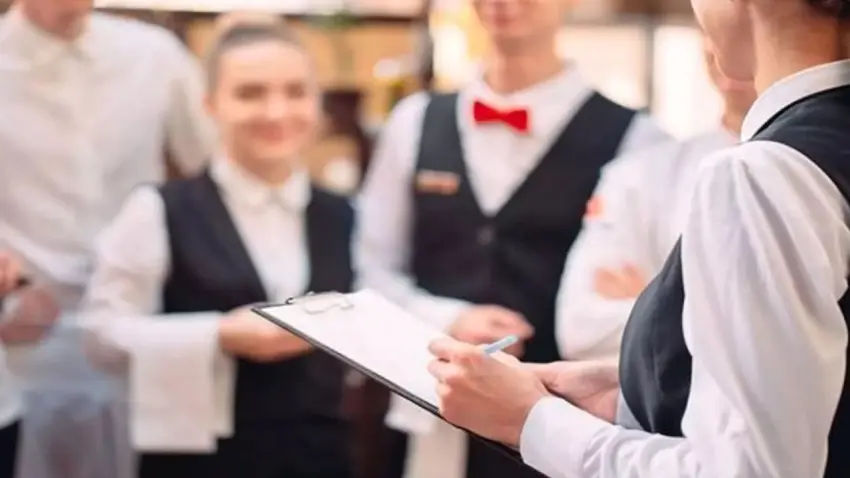 30 yıllık sözleşme düzeni tıkandı: Turizm işçisi greve gidiyor haberinin görseli