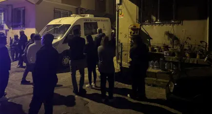 İzmir’de kadın cinayeti: Eşinin tabancayla boğazından vurduğu kadın, öldü