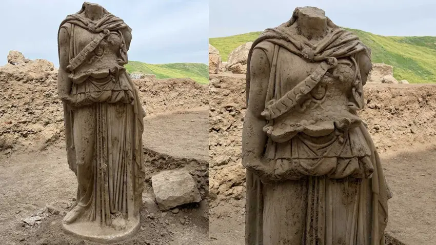 Laodikeia Antik Kenti’nde yeni keşif: 2 metrelik Athena heykeli gün yüzüne çıkarıldı haberinin görseli