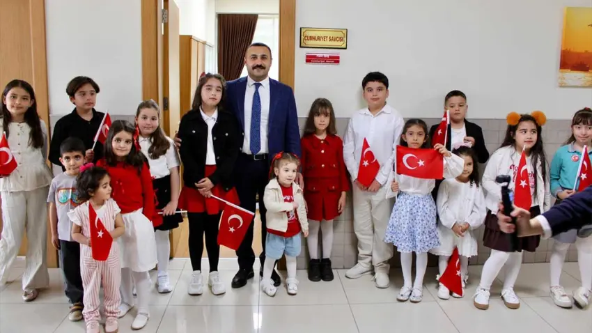 Ödemiş Adliyesi’nde 23 Nisan’da anlamlı devir teslim haberinin görseli