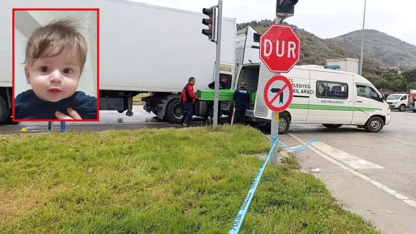 Otomobil ile TIR’ın çarpıştığı kazada araçtan yola savrulan bebek TIR’ın altında kalarak öldü haberinin görseli