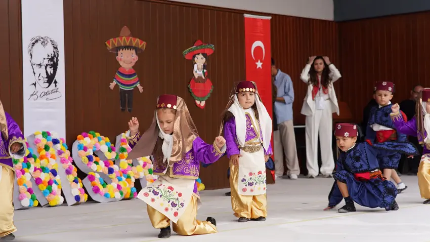 Seferihisar’da 23 Nisan coşkuyla kutlandı haberinin görseli