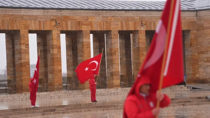 Süper Lig Kulüplerinden 23 Nisan mesajı haberinin görseli