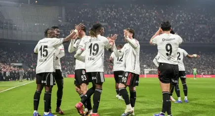 Beşiktaş, Alanyaspor’u 3-0 mağlup ederek yarı finale yükseldi