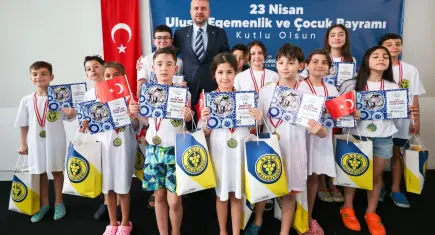 Buca’da 23 Nisan sporla kutlandı