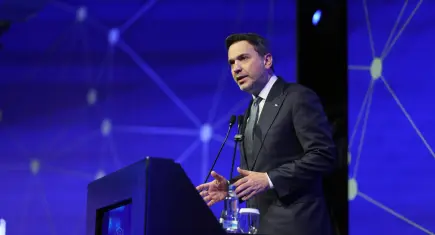 Enerji ve Tabii Kaynaklar Bakanı Bayraktar: Yeni bir enerji mimarisi inşa etmeyi hedefliyoruz