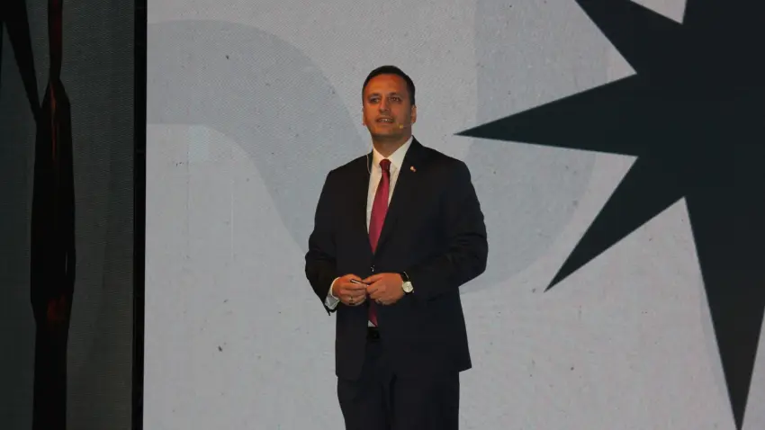 Eşki’den 66 dakikalık performans sunumu: Yeni projeler yolda haberinin görseli