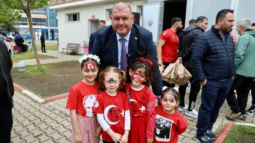 İlkay &Ccedil;i&ccedil;ek