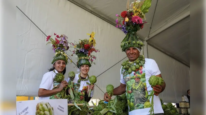 Alaçatı’da bahar coşkusu: 15. Ot Festivali’nde final heyecanı başladı
