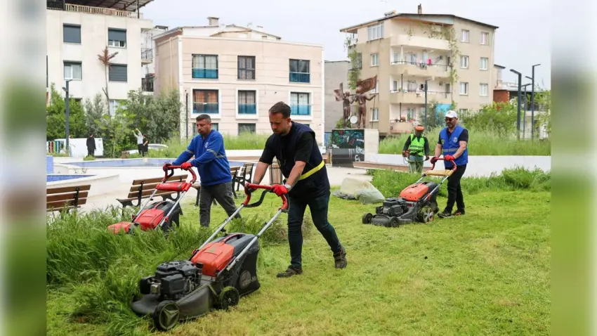 Buca’da kosa seferberliği: 47 mahallede bahar temizliği haberinin görseli