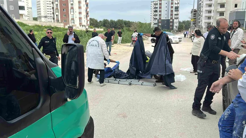 Motosikletiyle seyir halindeyken silahlı saldırıya uğrayan kişi hayatını kaybetti haberinin görseli