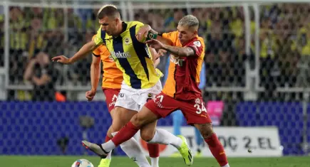 Şampiyonluk yolunda derbi heyecanı: Galatasaray Fenerbahçe’yi ağırlıyor