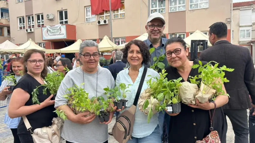 Seferihisar’da atalık tohumlar takasla geleceğe taşınıyor