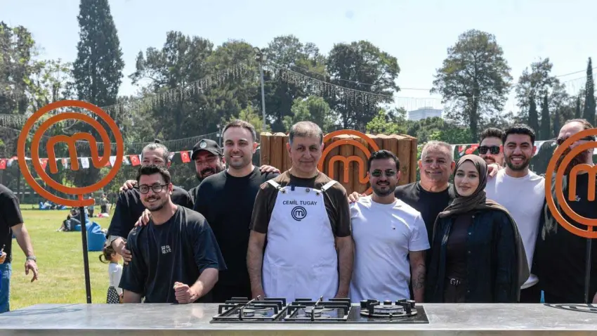 Başkan Tugay’dan Kültürpark’ta lezzet durağı haberinin görseli