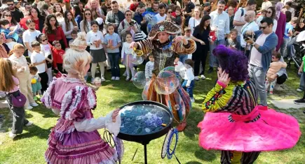 İEÜ Medical Point’te 23 Nisan şenliği düzenlendi