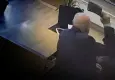 Belediye binasında satırlı saldırı: Sekreterin başına öyle bir vurdu ki! 