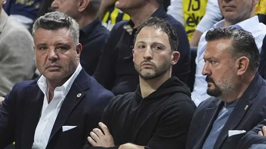 Fenerbahçe’de derbi depremi: Yönetimden radikal karar zirvesi! haberinin görseli