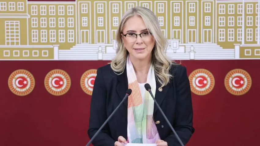 Çankırı’dan Büyükşehir’e tepki: İzmir’in durumu CHP’nin yönetimi sonucu haberinin görseli