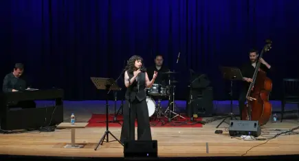 Cazın Esintisi Karşıyaka’da büyüledi