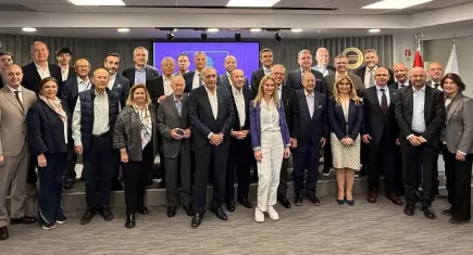 Ortak akıl vurgusu: ESİAD’da tecrübe konuştu