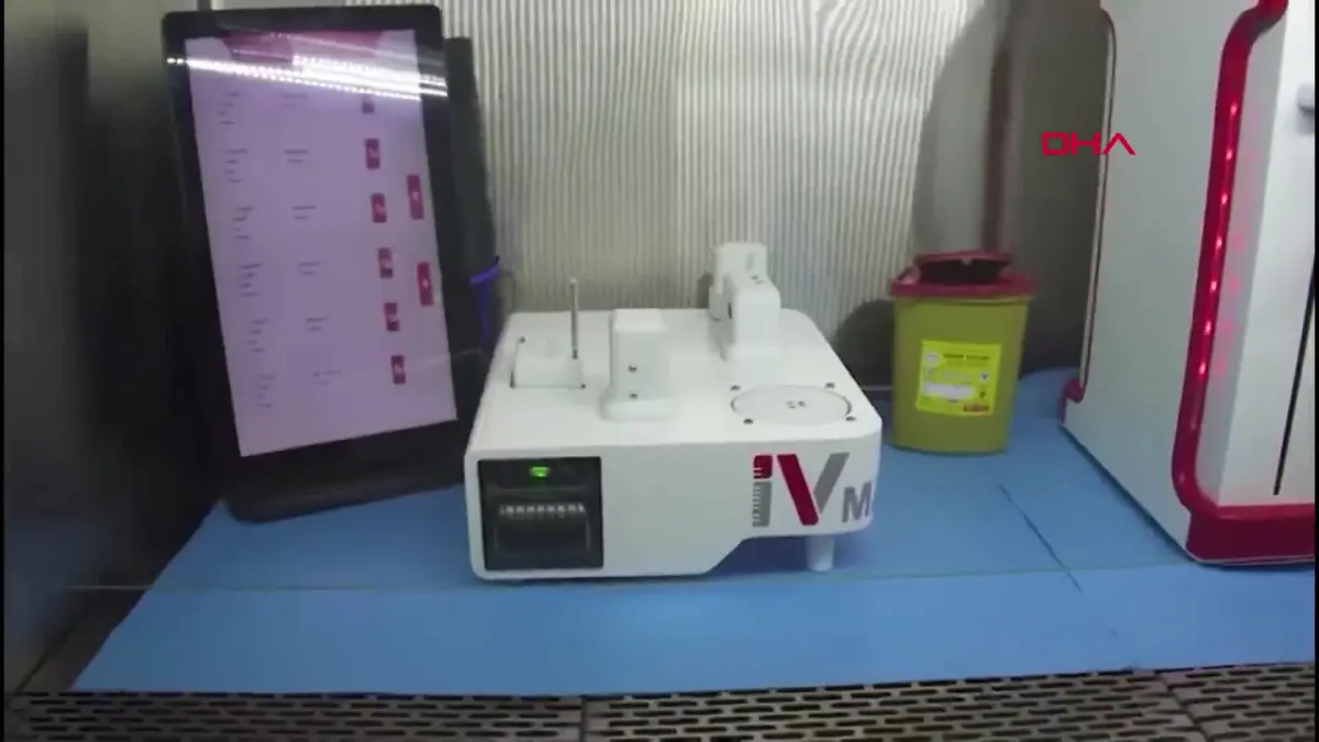 Behçet Uz Çocuk Hastanesi’nde akılcı ilaç hazırlama dönemi başladı görseli