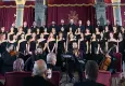Sekiz dilde konser verdiler