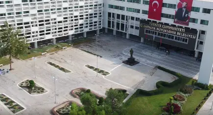 Antalya Büyükşehir Belediyesi'ne yönelik yeni operasyon: Muhittin Böcek’in gelini gözaltına alındı