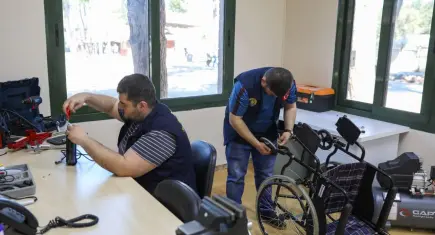 Engelsiz Tamir Atölyesi Şirinyer’de yenilenen yüzüyle hizmete açıldı