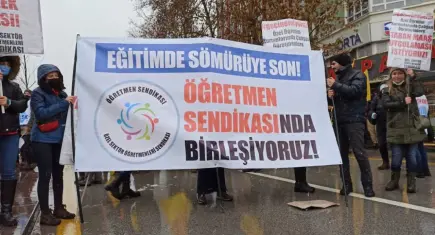 Özel Sektör Öğretmenleri Sendikası’ndan 1 Mayıs öncesi mesaj: Gelecek için kavga vermek zorundayız 