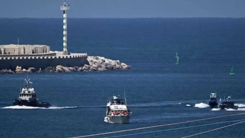 Yardım filosunda kritik eşik: 18 Türk aktivist alıkonuldu! haberinin görseli