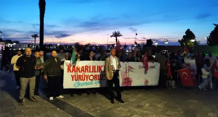 İzmir’de İsrail'in Küresel Sumud Filosu’na saldırısı protesto edildi