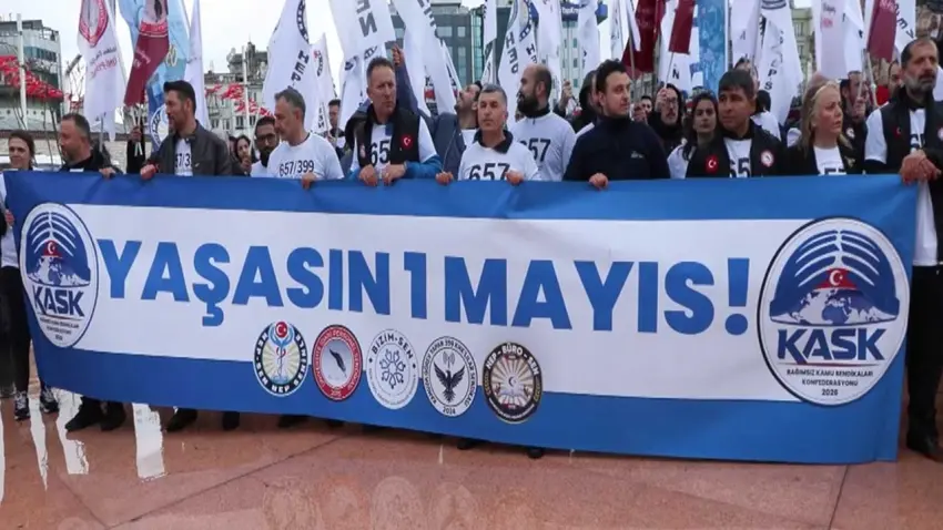 KASK ve HEP-SEN’den Taksim’de 1 Mayıs çıkartması: Yüzde 50 enflasyonla yaşamaya çalışıyoruz haberinin görseli