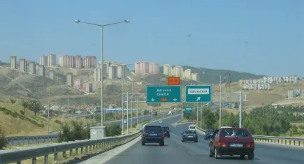 AK Parti’den İzmir Çevre Yolu'nun özelleştirileceği iddiasına yalanlama