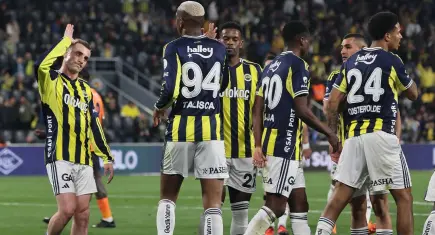 Fenerbahçe Başakşehir’i 3 golle geçti! Şampiyonluk umudunu sürdürüyor