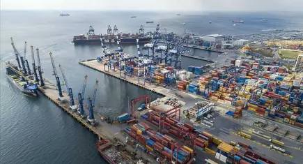 İhracatta tarihi Nisan: Cumhuriyet tarihinin en iyi ikinci verisi
